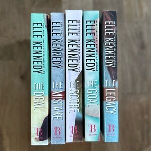 Elle Kennedy Off-Campus Series